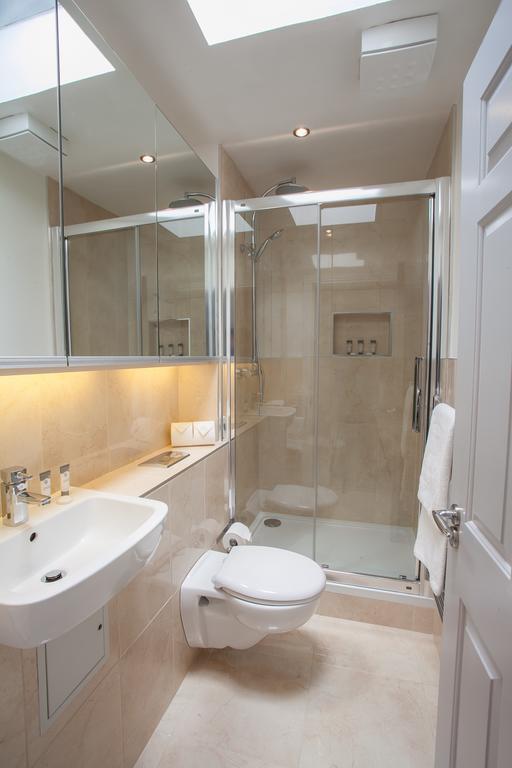 Temple Bar Essex Apartments Dublin Bilik gambar